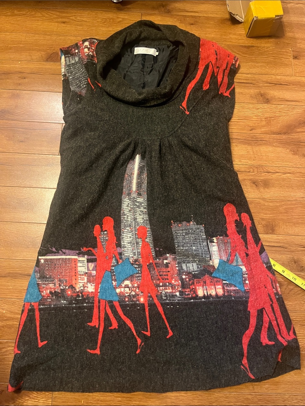 Fun Casual Dress w/a Cityscape Pattern
